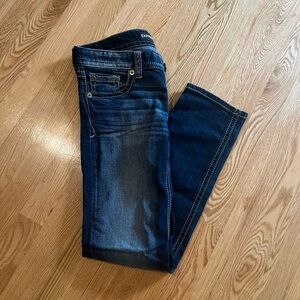 Express distressed skinny low rise size 2s